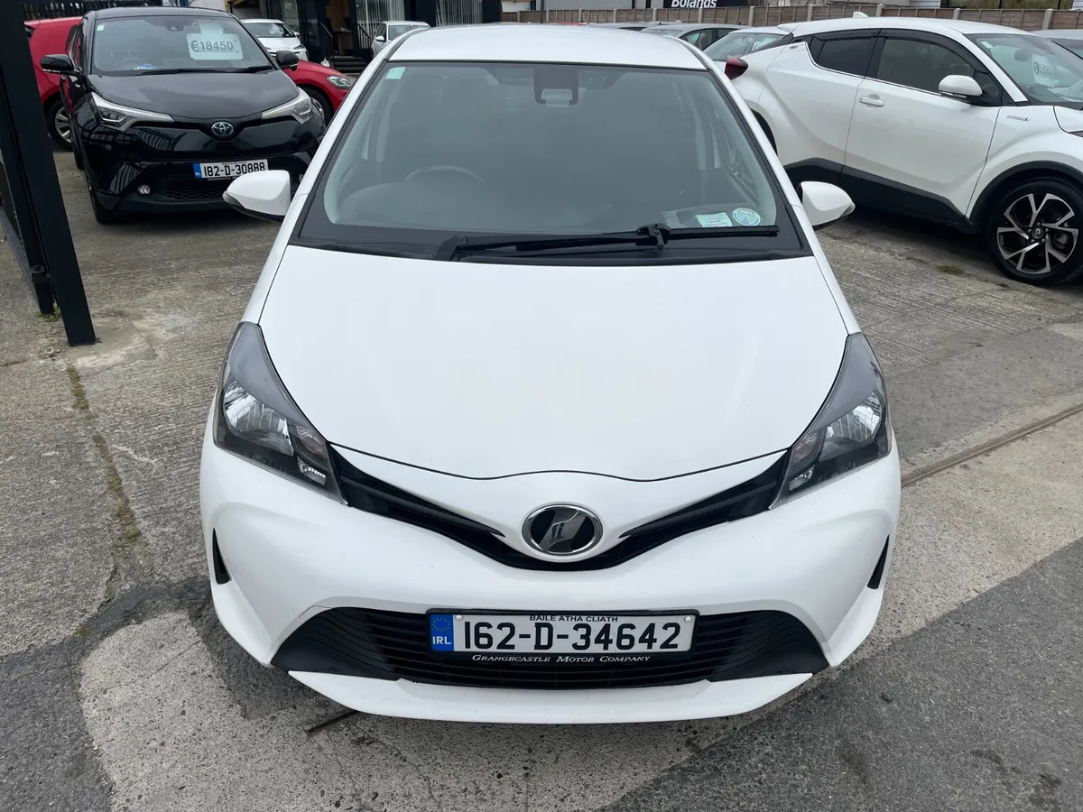 Toyota Vitz 2016, 1.0 5DR AUTOMATIC LOW KMS - Image 2