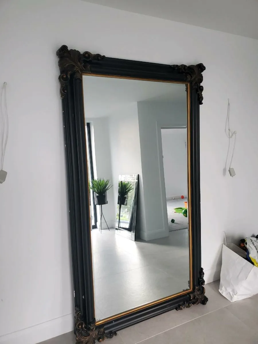 Paul Costello Antique Style Mirror - Image 1