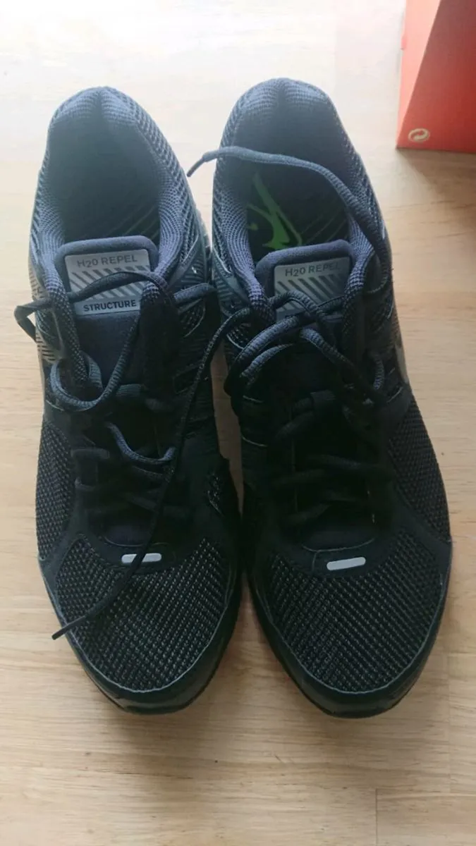 Nike Runners - Image 1
