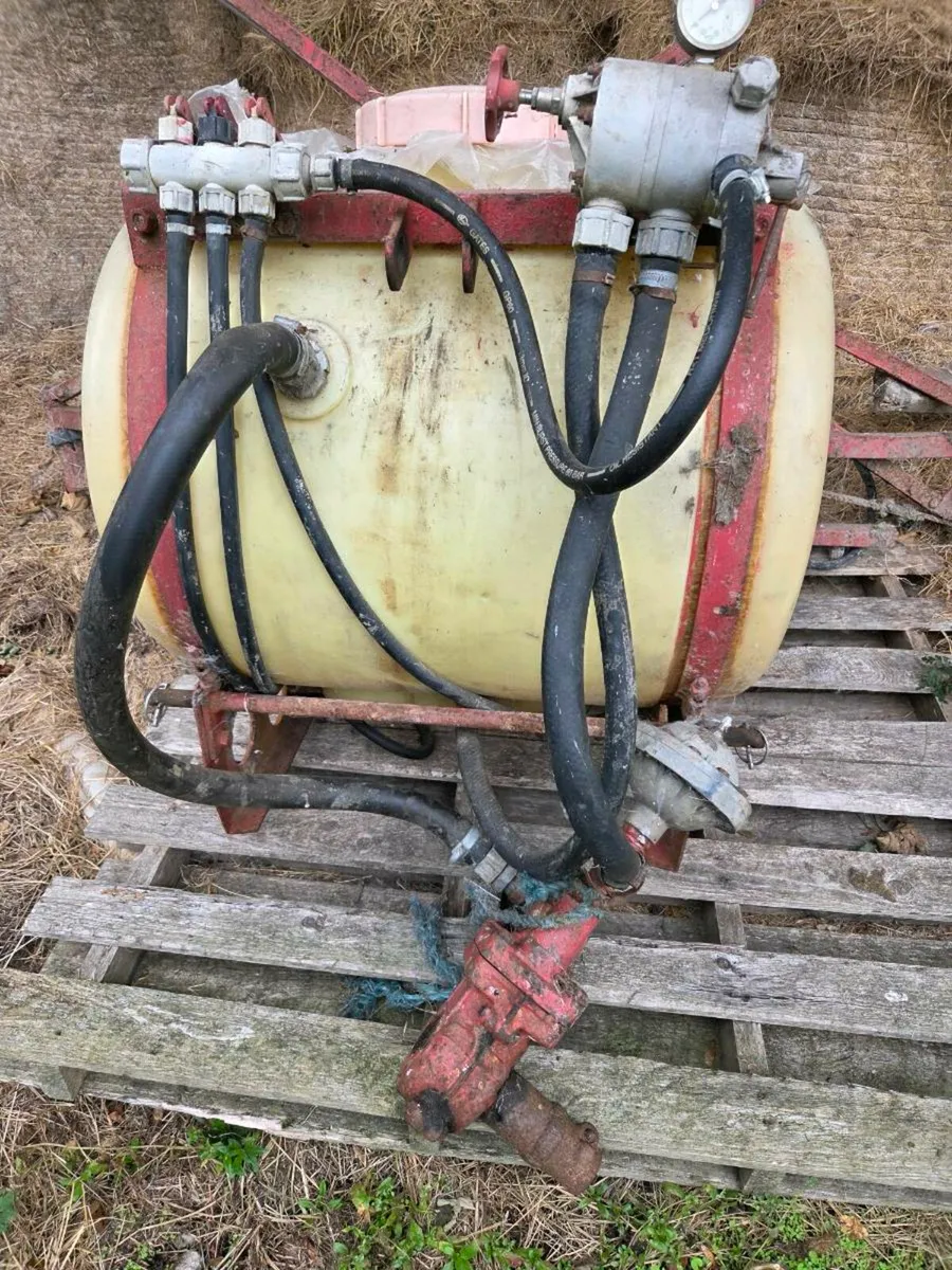 Hardi 44 gallon sprayer - Image 3