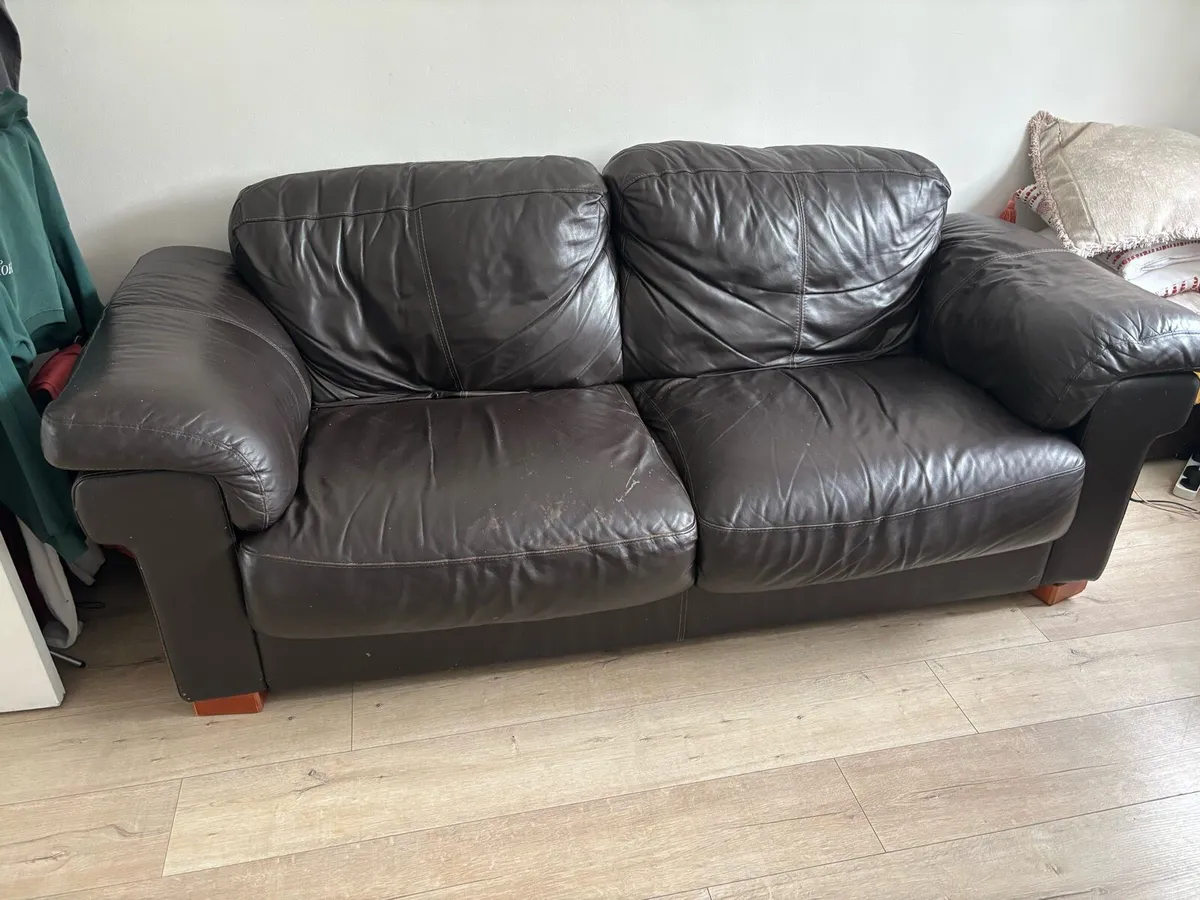 3seater leather sofa - Image 2