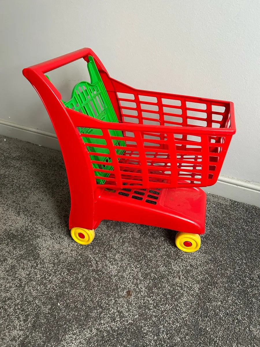 Children’s Shopping Trolley - Image 1
