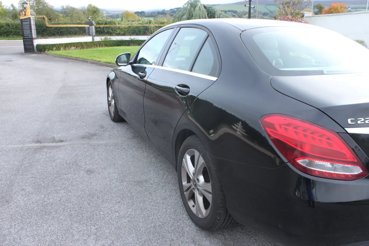 Mercedes-Benz C220D AUTO, 2018 - Image 4