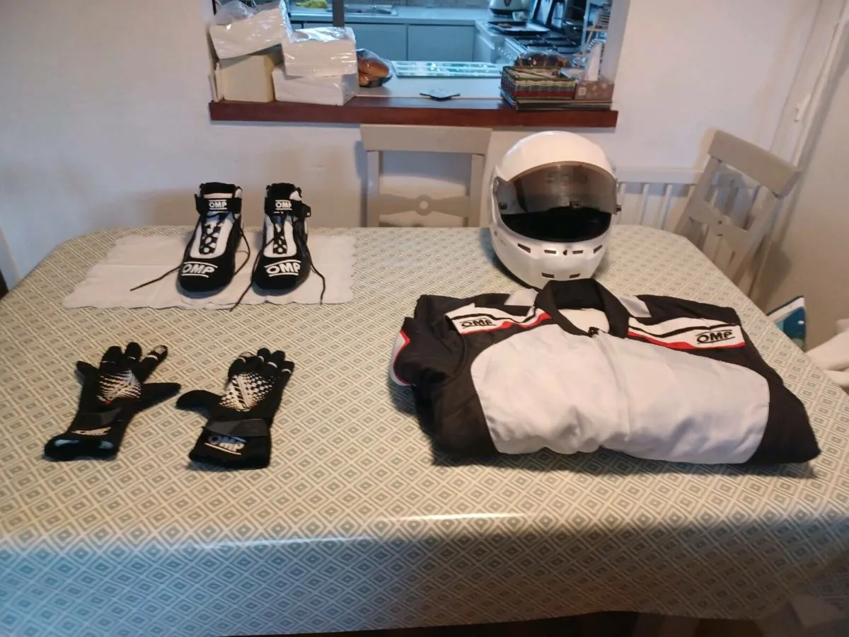 Karting Equipment - Image 1