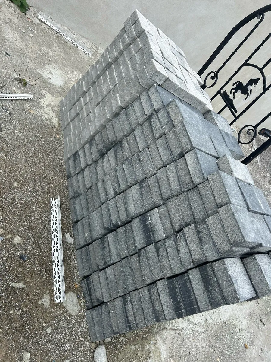 Block paving - Image 1
