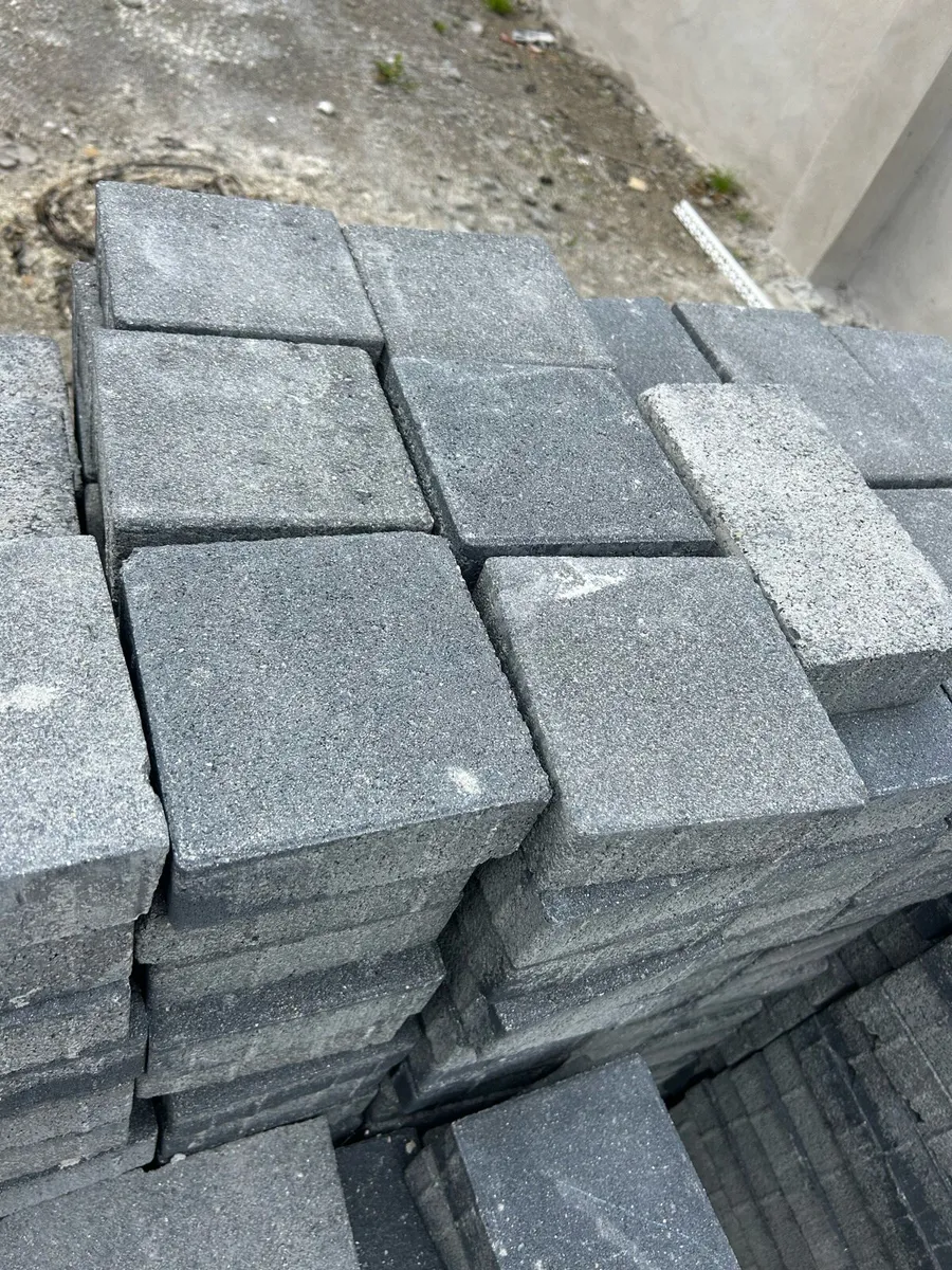 Block paving - Image 2