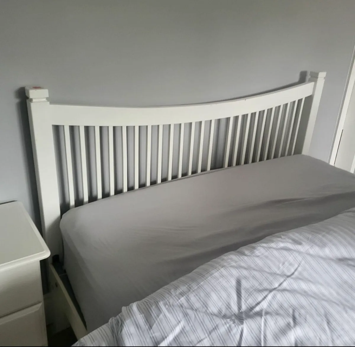 Gorgeous White 4 Foot Small Double Bed - Deliver - Image 2