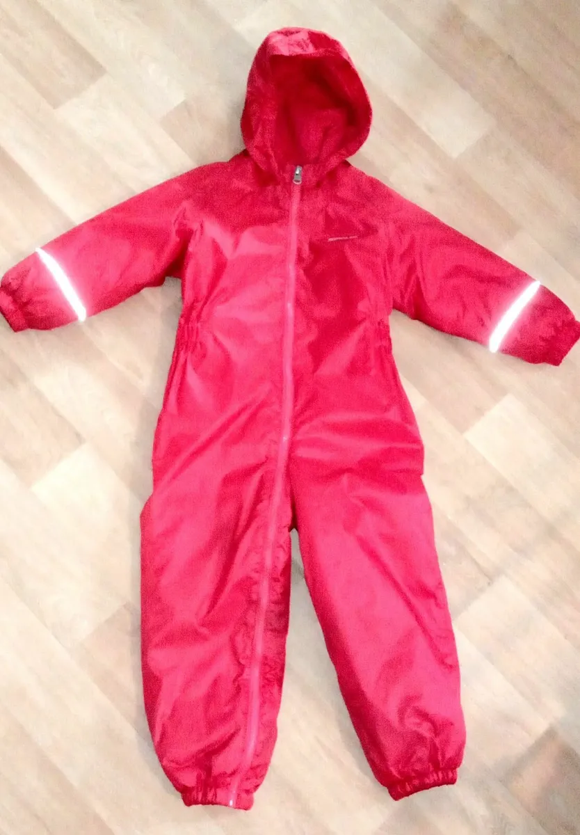Red Regatta kids outdoor suit - Image 2
