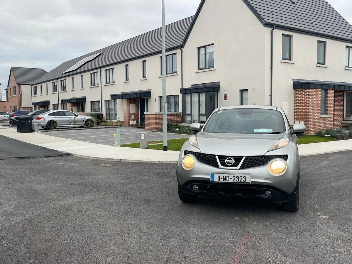 Nissan Juke - NEW NCT ! 1.6 Petrol - Manual - Image 4