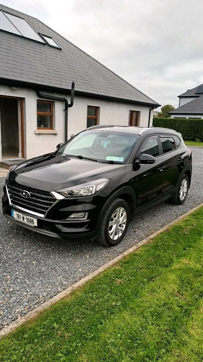 Hyudai Tucson Executive 5DR - Image 1