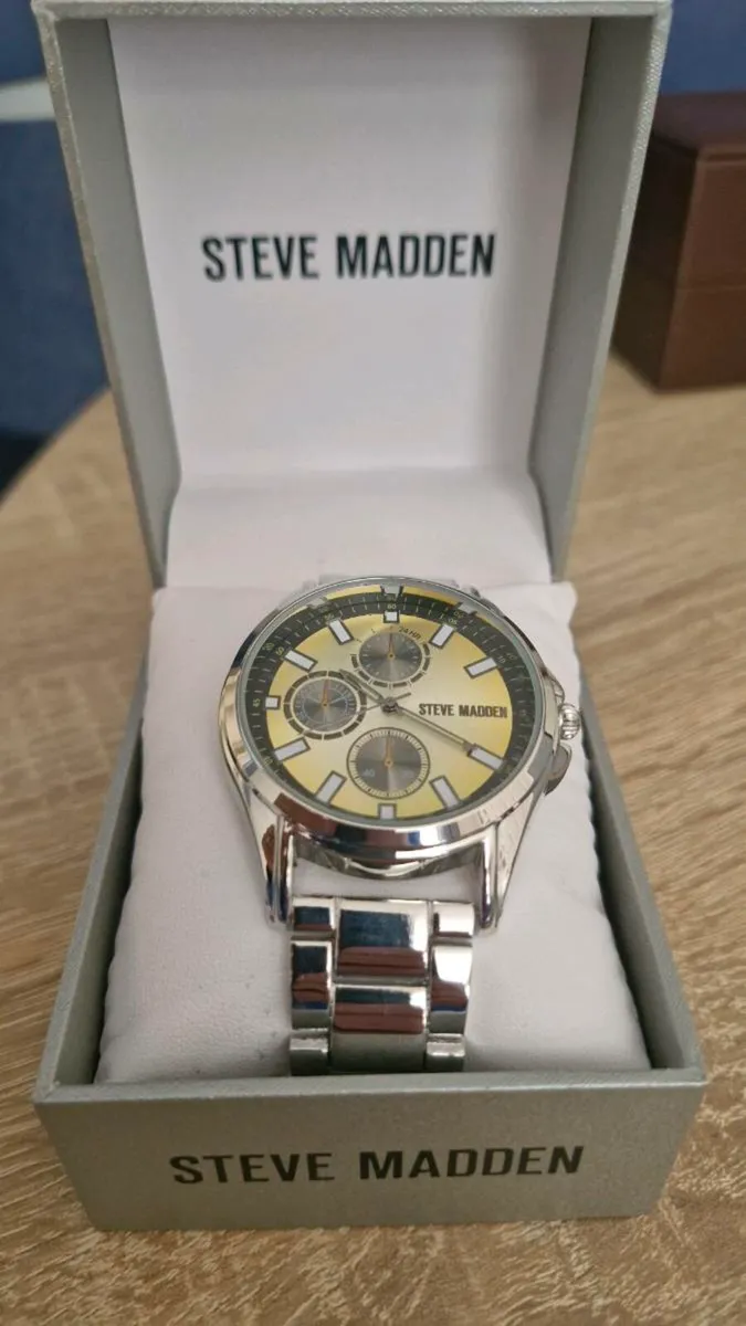 Steve Madden Celestial Silver Mens Watch Silver - Image 3
