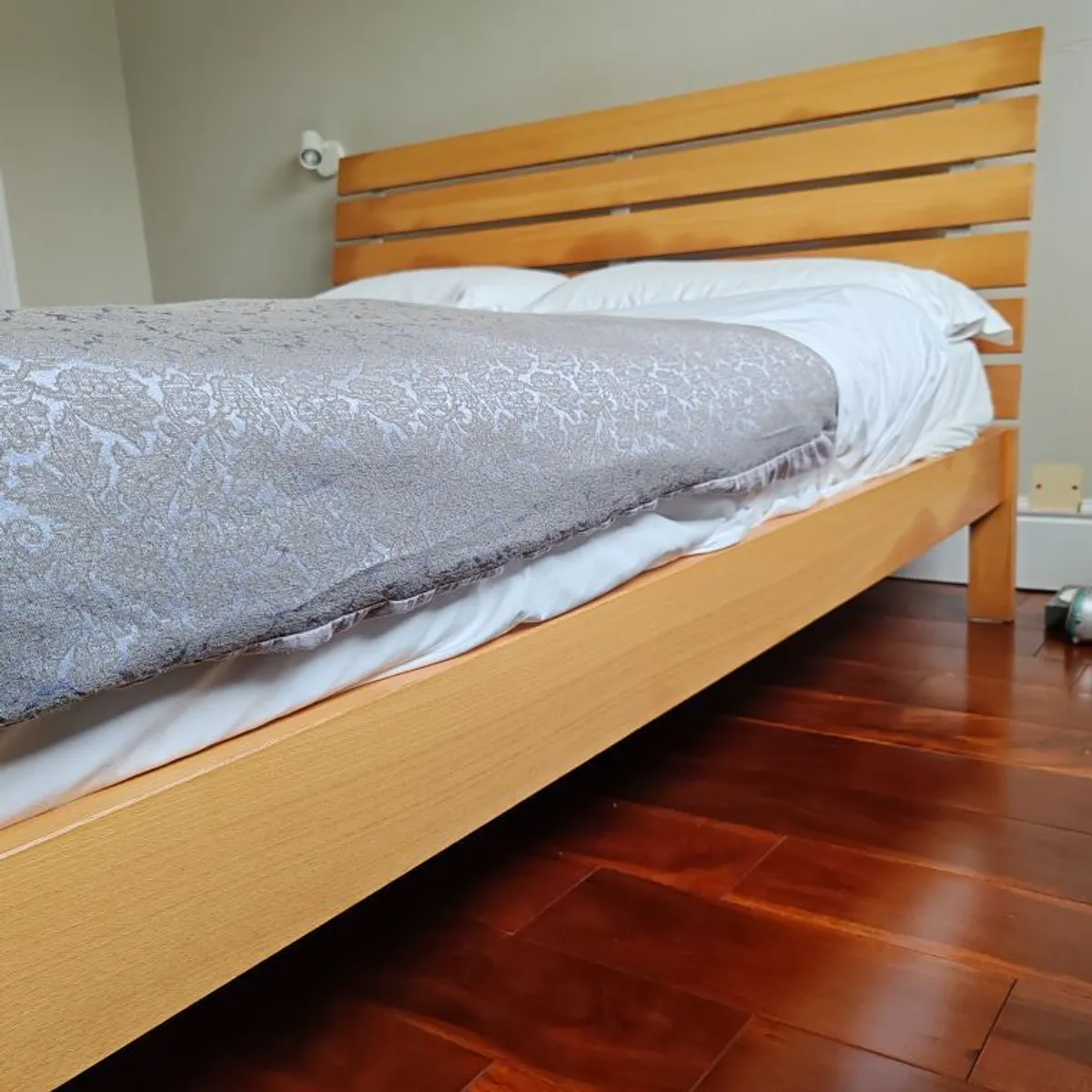 King-size beechwood bed-frame - Image 2