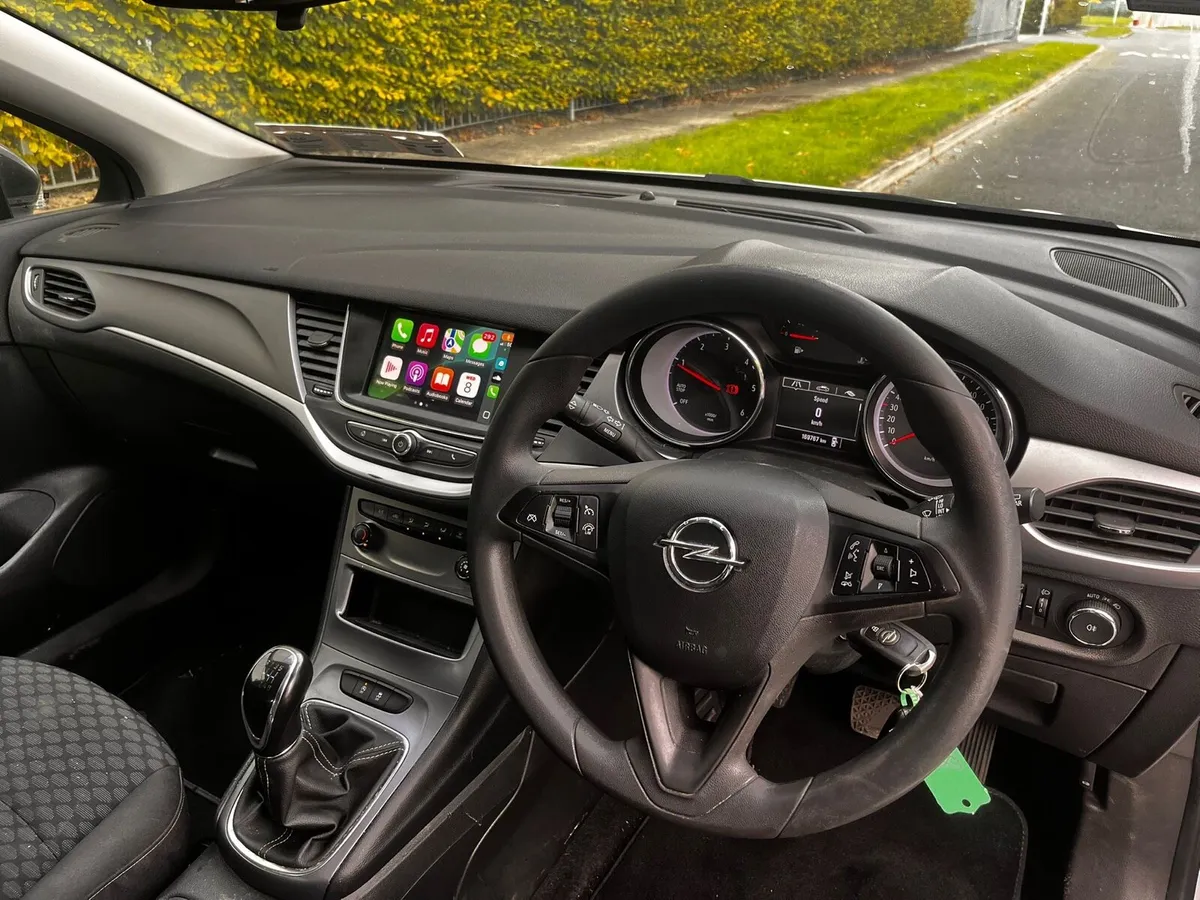 Opel Astra 2 seat van Fresh CVRT - Image 2