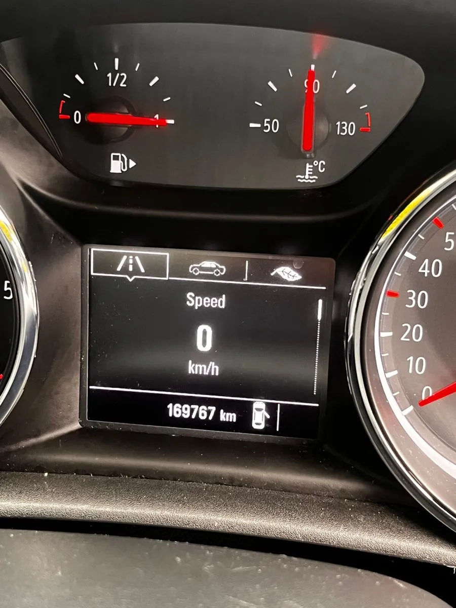 Opel Astra 2 seat van Fresh CVRT - Image 3