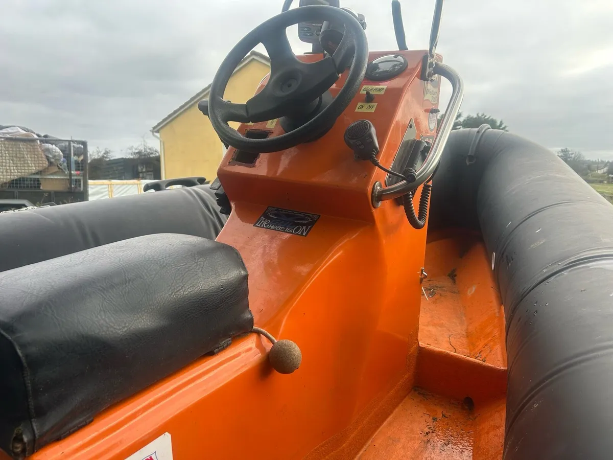5.5 metre rib - Image 1