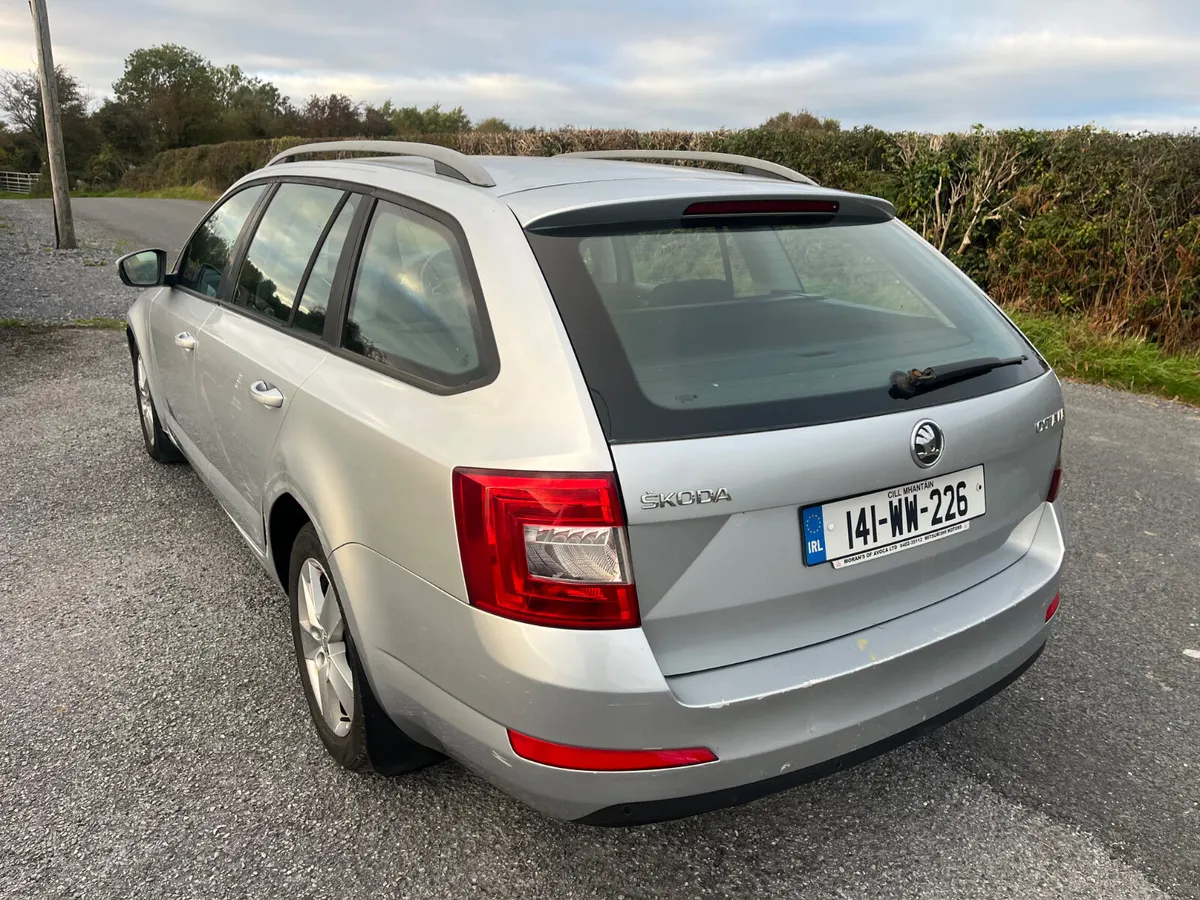 2014 Skoda Octavia 1.6 DSG auto - Image 4