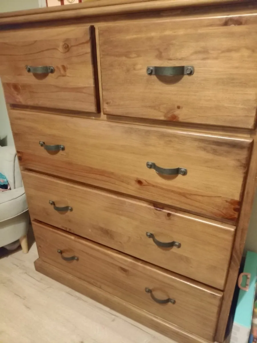 Furniture - Image 4