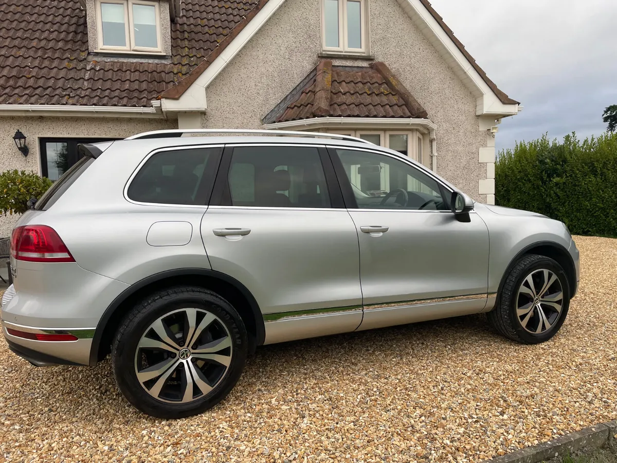 Volkswagen Touareg 2015 - Image 3