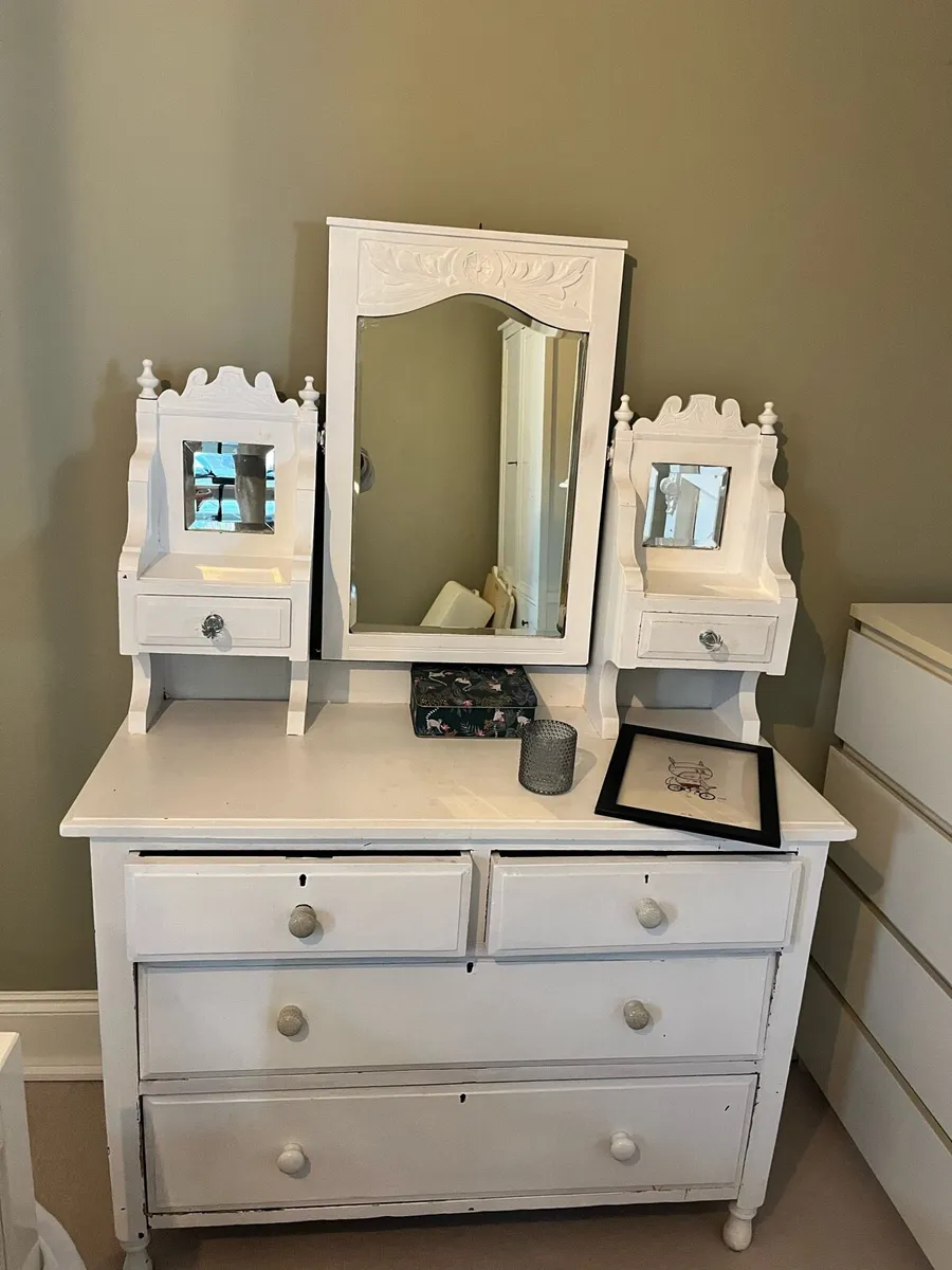 White Dressing Table