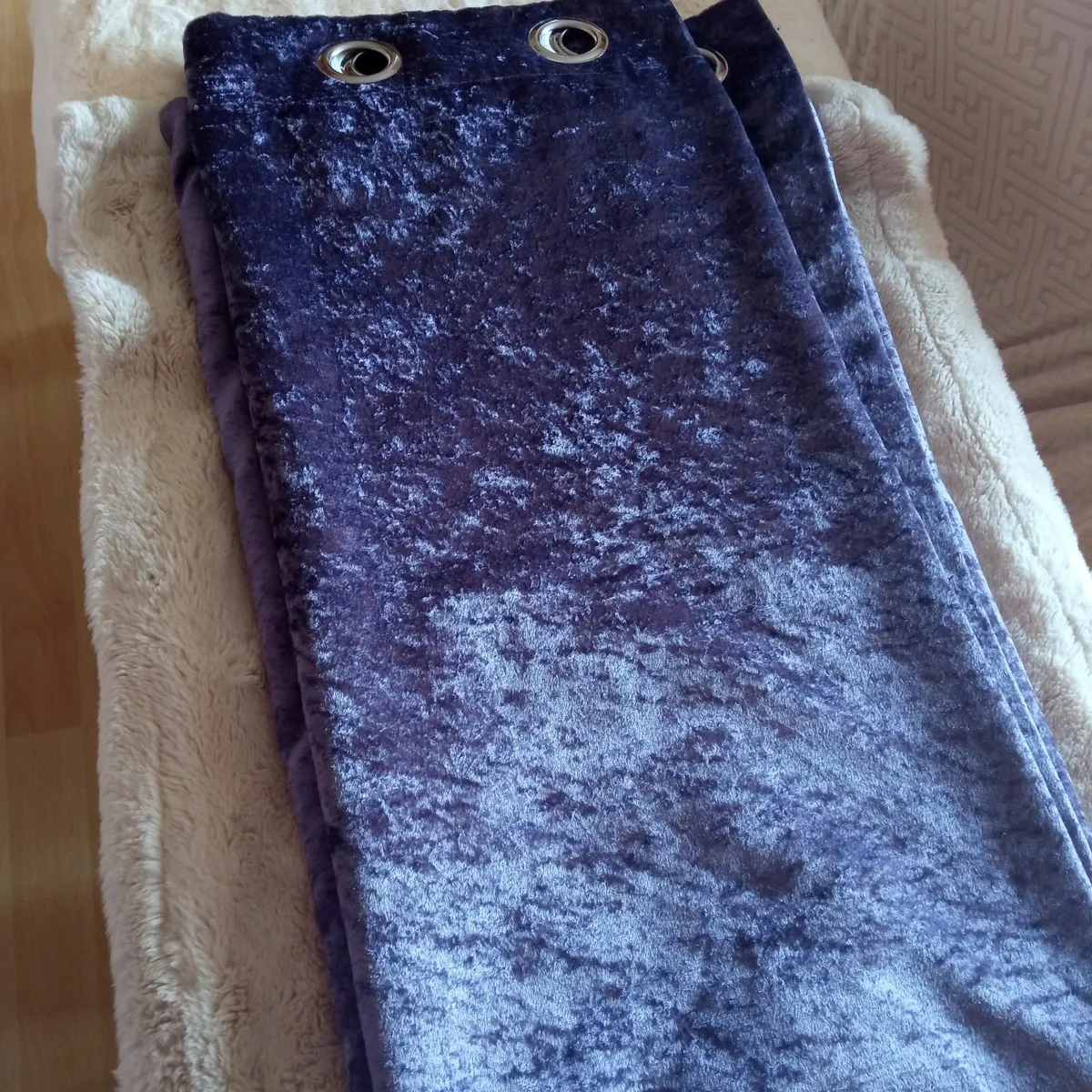 Curtains - Image 4