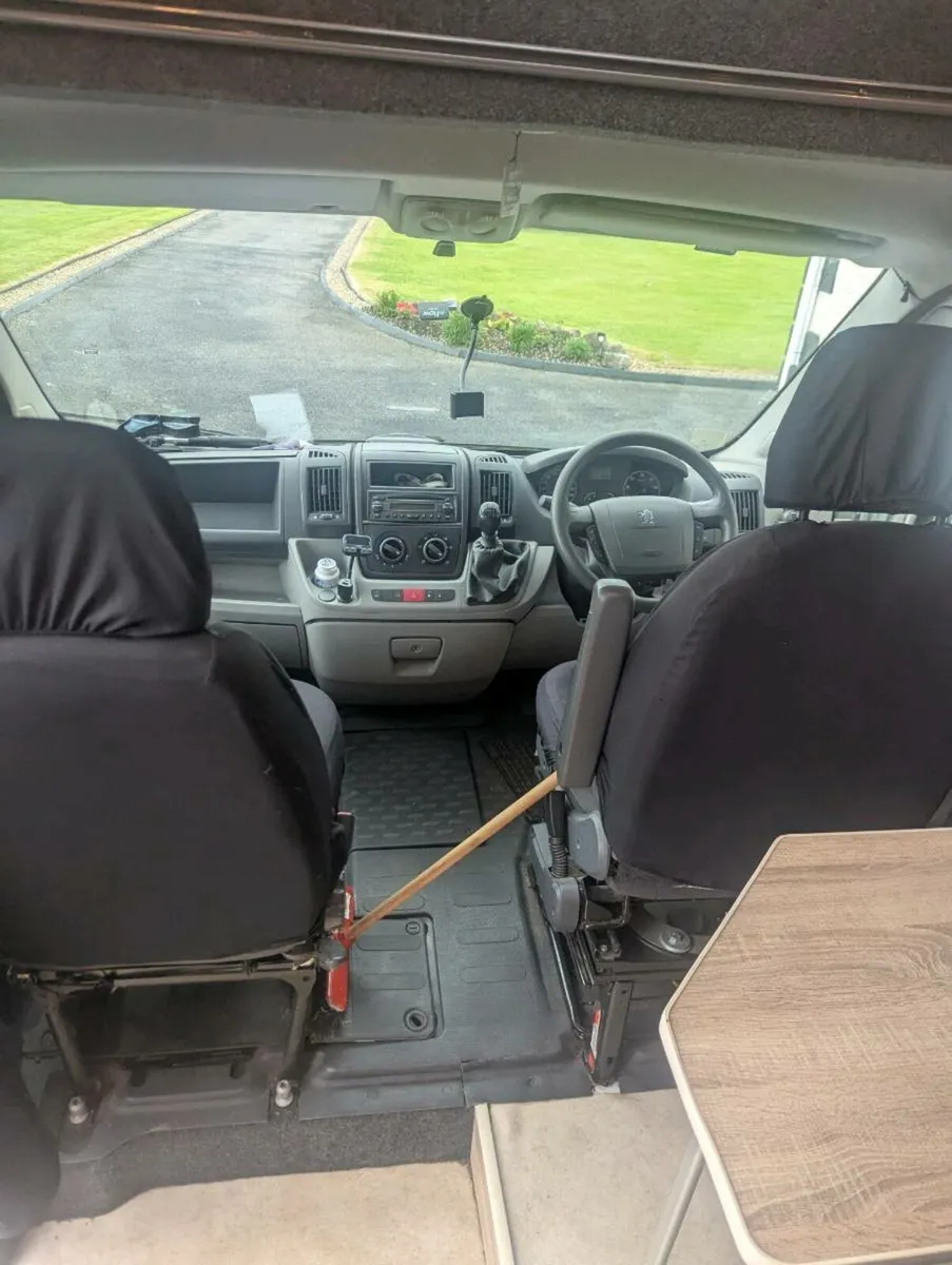 Campervan - Image 4
