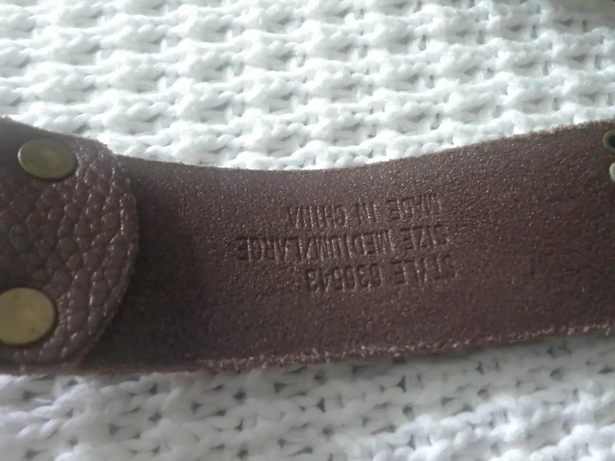BROWN GENUINE LEATHER STUDDED BELT M/L NEW - Image 2