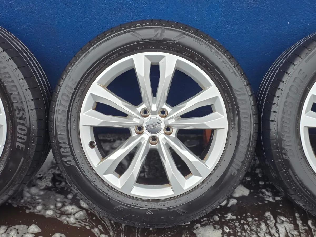 #18 4 Genuine Audi Q7 19" Alloys 5x112 - Image 1