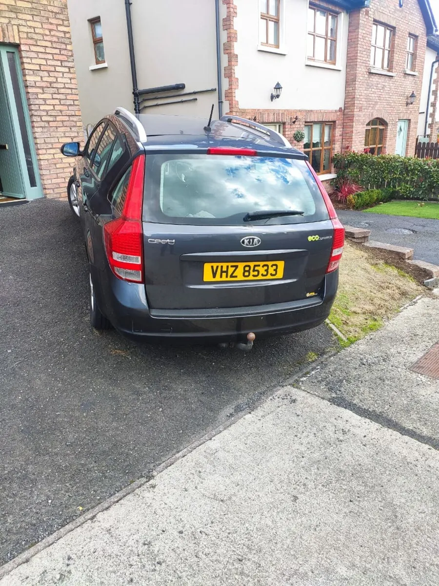 Car - Image 1