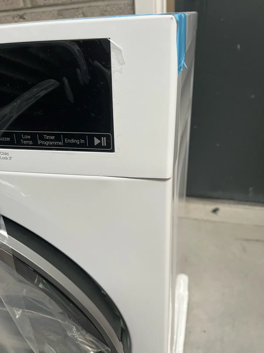Blomberg heat pump dryer - Image 3
