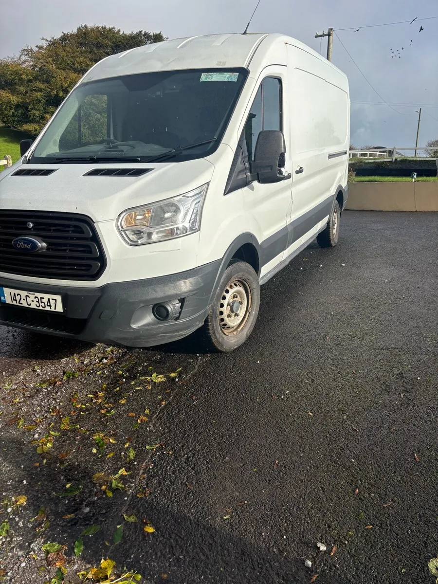 Van - Image 2