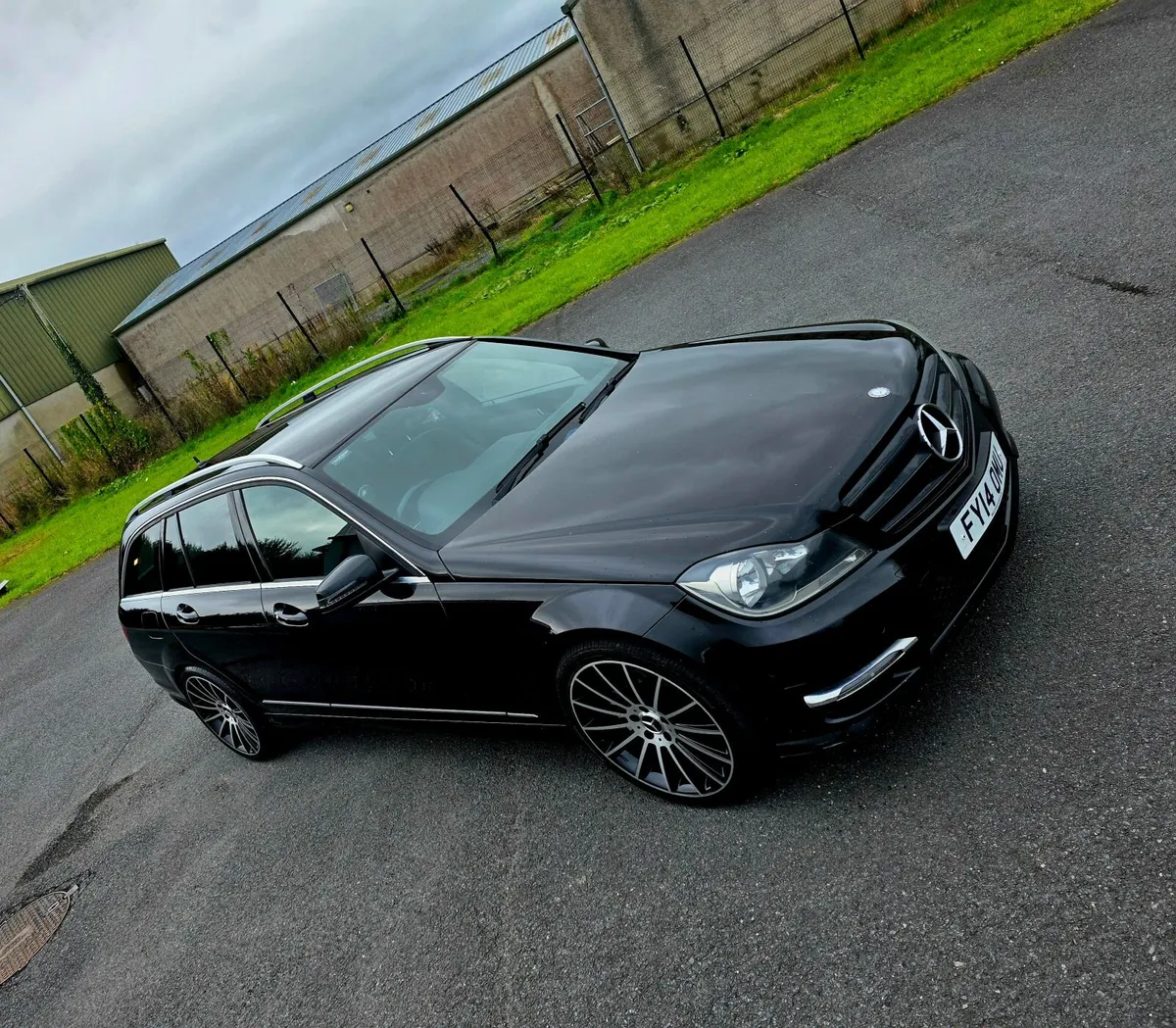 2014 merc c220 amg auto diesel 🔥immaculate 🔥 - Image 2