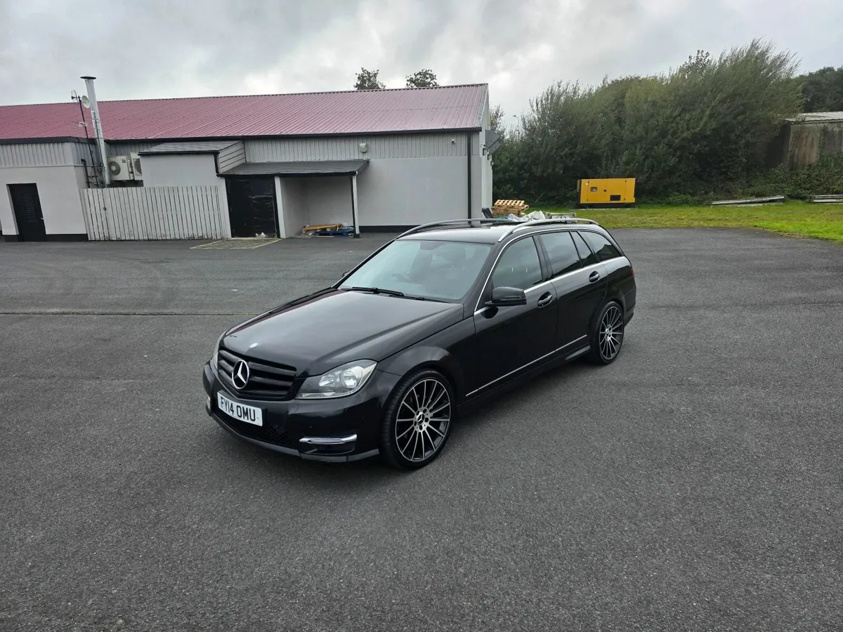 2014 merc c220 amg auto diesel 🔥immaculate 🔥 - Image 3