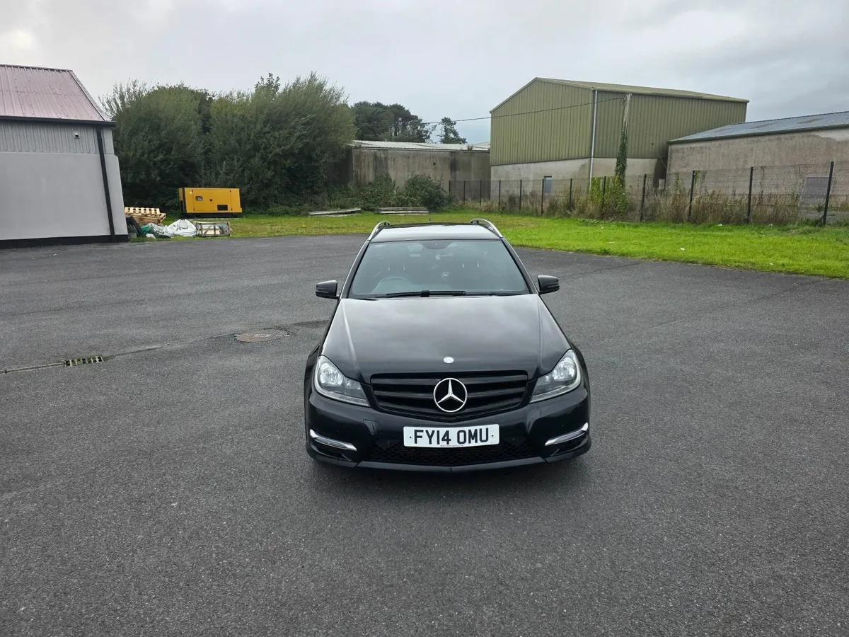 2014 merc c220 amg auto diesel 🔥immaculate 🔥 - Image 4