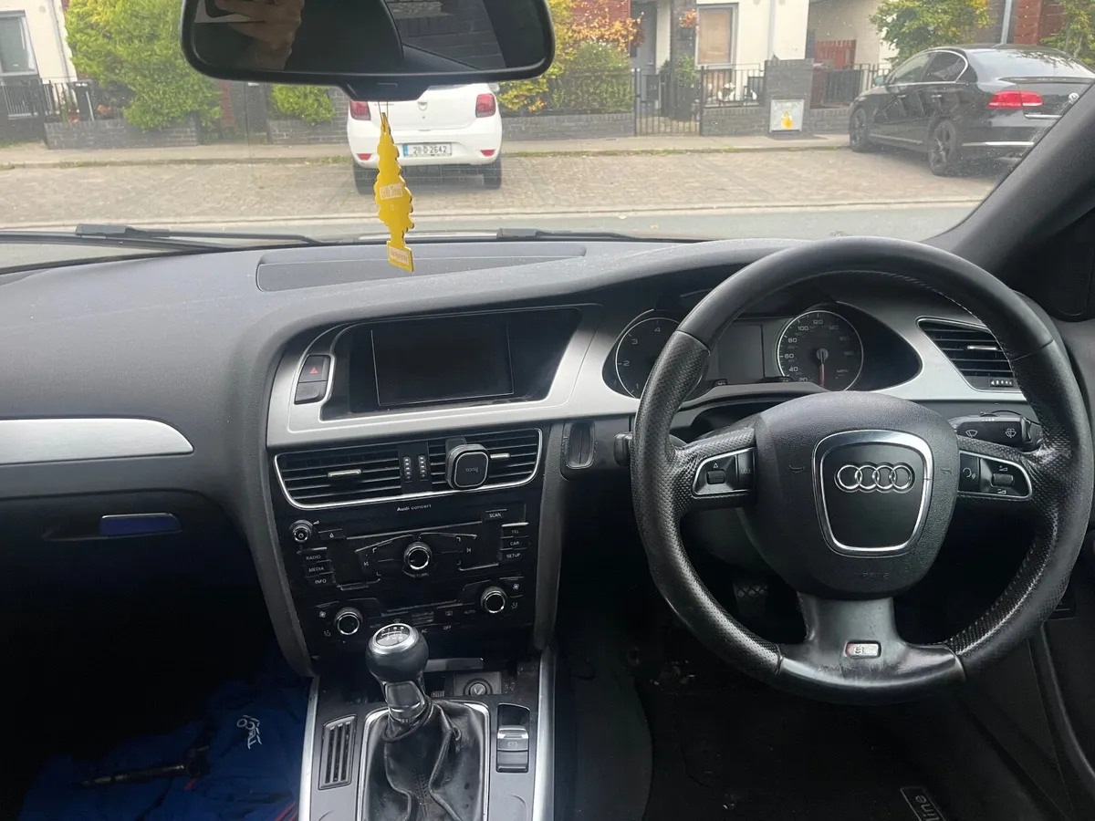 Audi a4 S line - Image 2