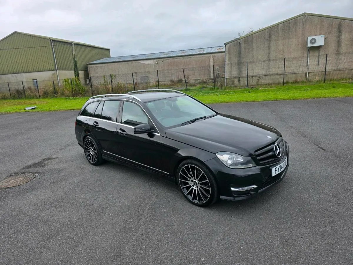 2014 merc c220 amg auto diesel 🔥immaculate 🔥 - Image 1