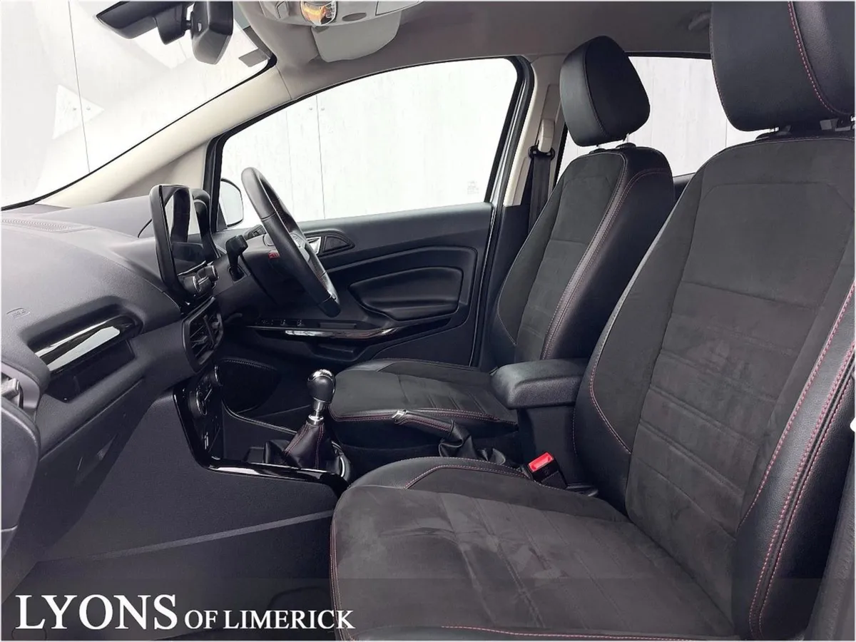 Ford EcoSport 1.0t Ecoboost St-line - Image 4