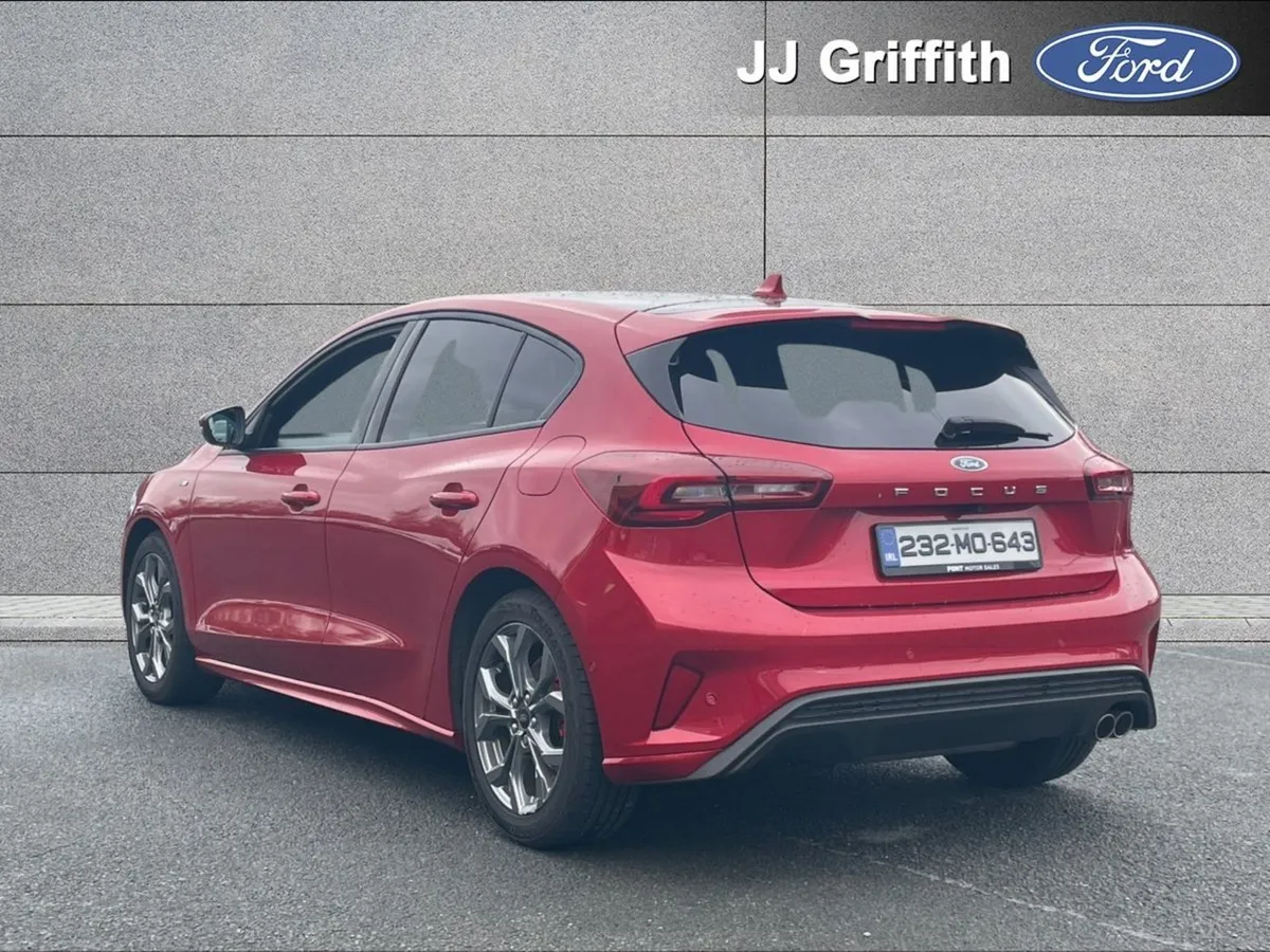 Ford Focus 1.0l Ecoboost 125PS St-line - Image 2