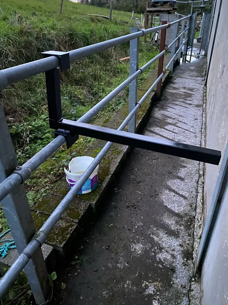 Anti backing bar - Image 1