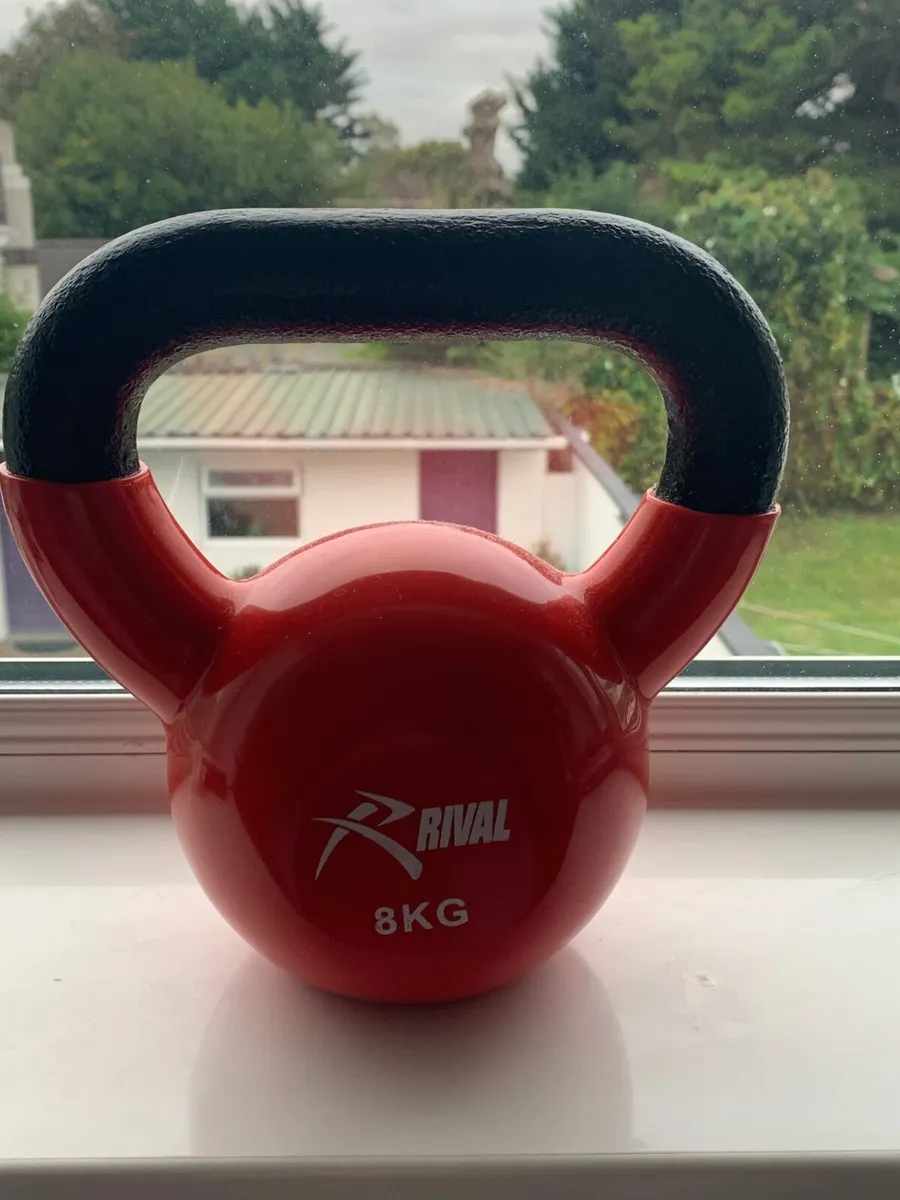 5kg Dumbell and 8kg Kettlebell - Image 2
