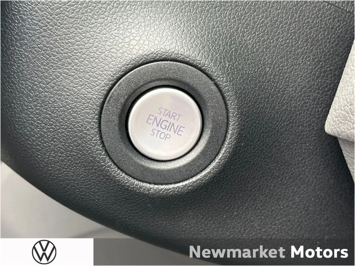 Volkswagen Crafter 30 Trendline Medium Wheel Base - Image 4