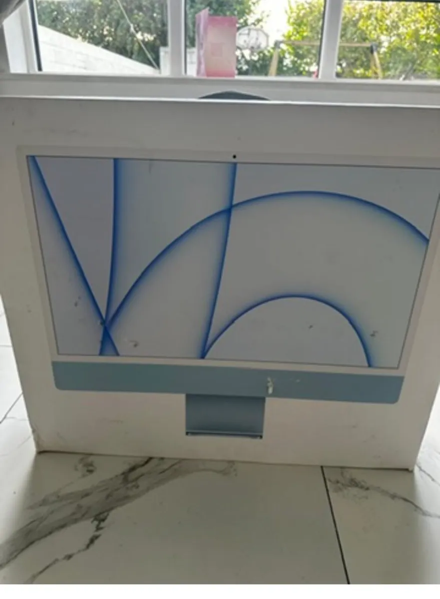 Computer - Image 1