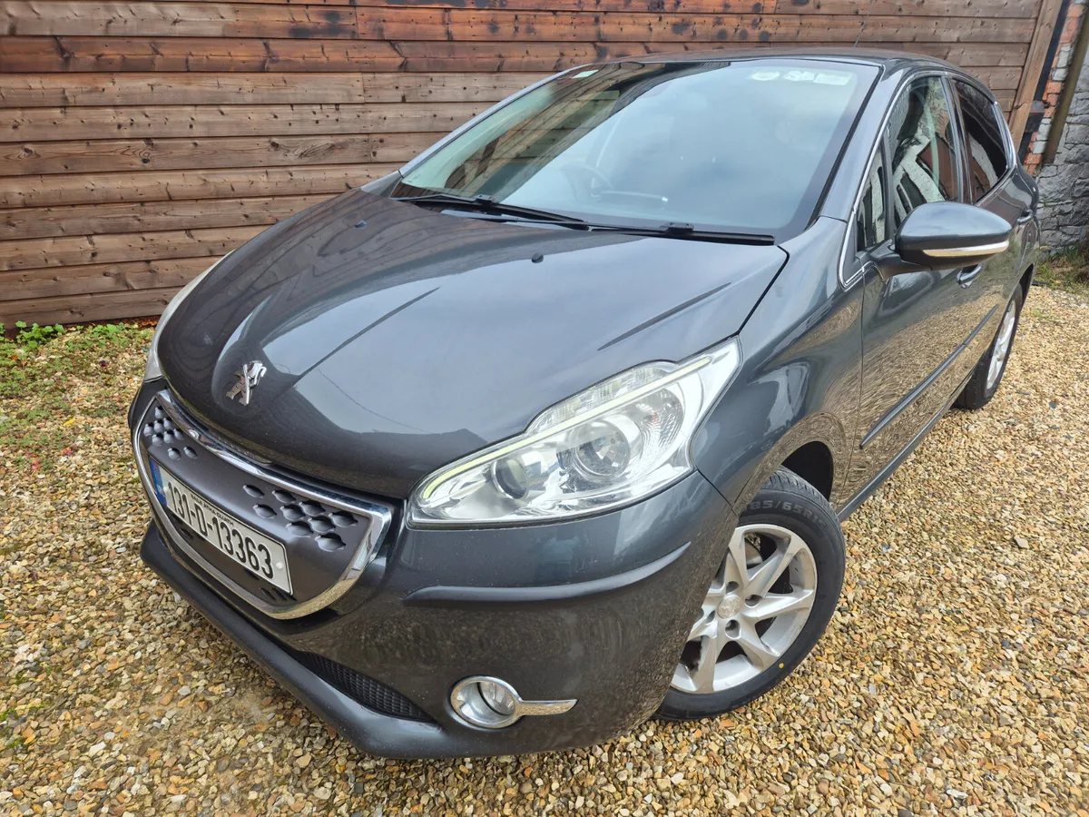 Peugeot 208 2013 Automatic - Image 4