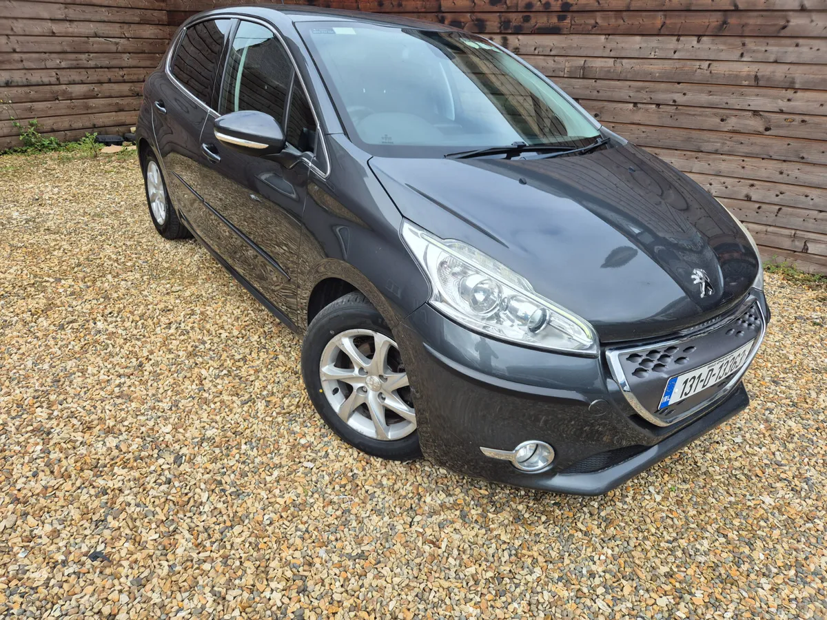 Peugeot 208 2013 Automatic - Image 2