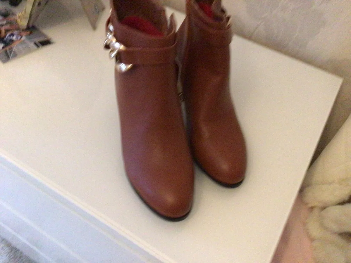 Ladies boots - Image 4