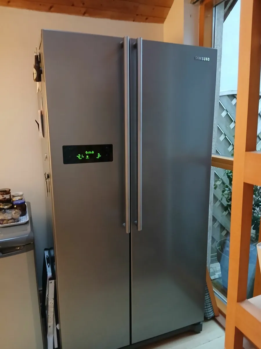 Fridge/Freezer - Image 1