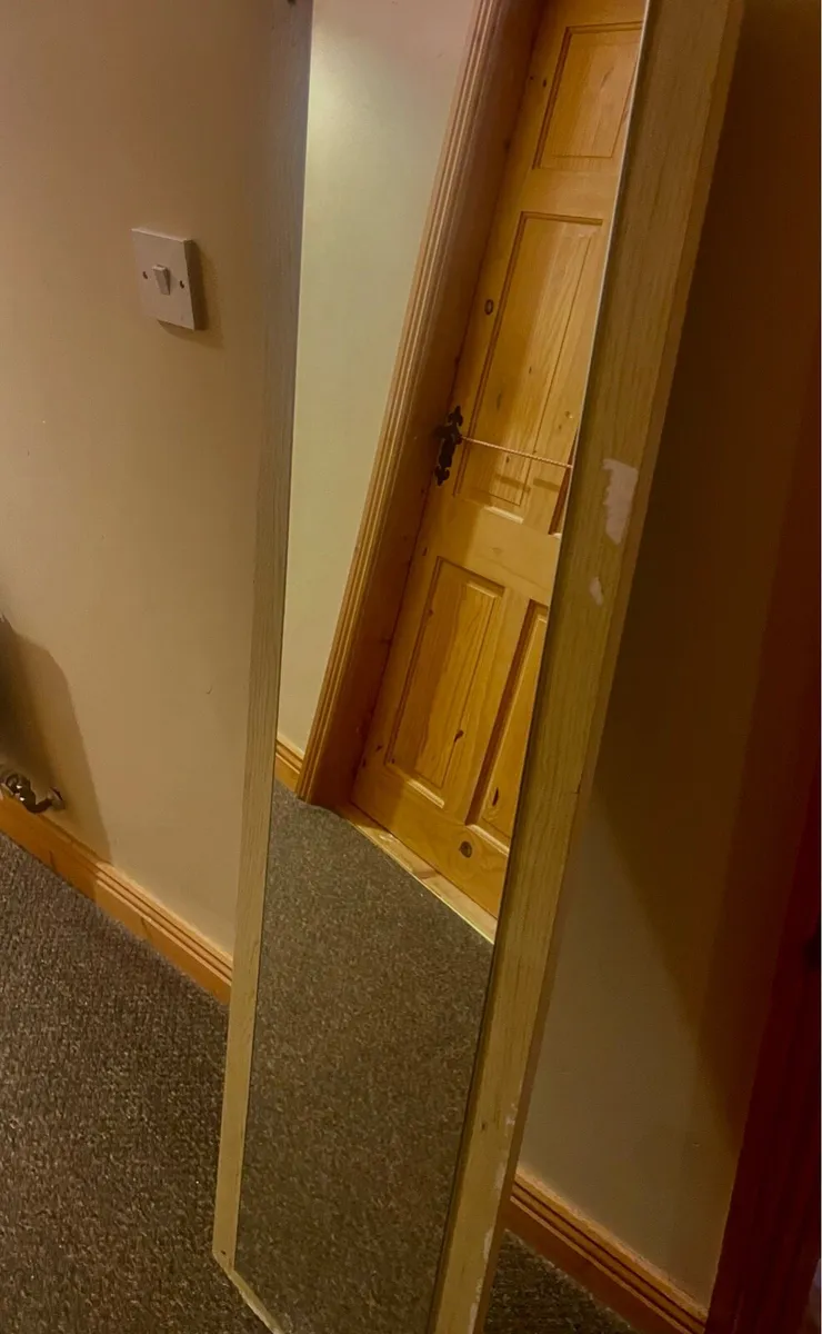 Mirror - Image 2