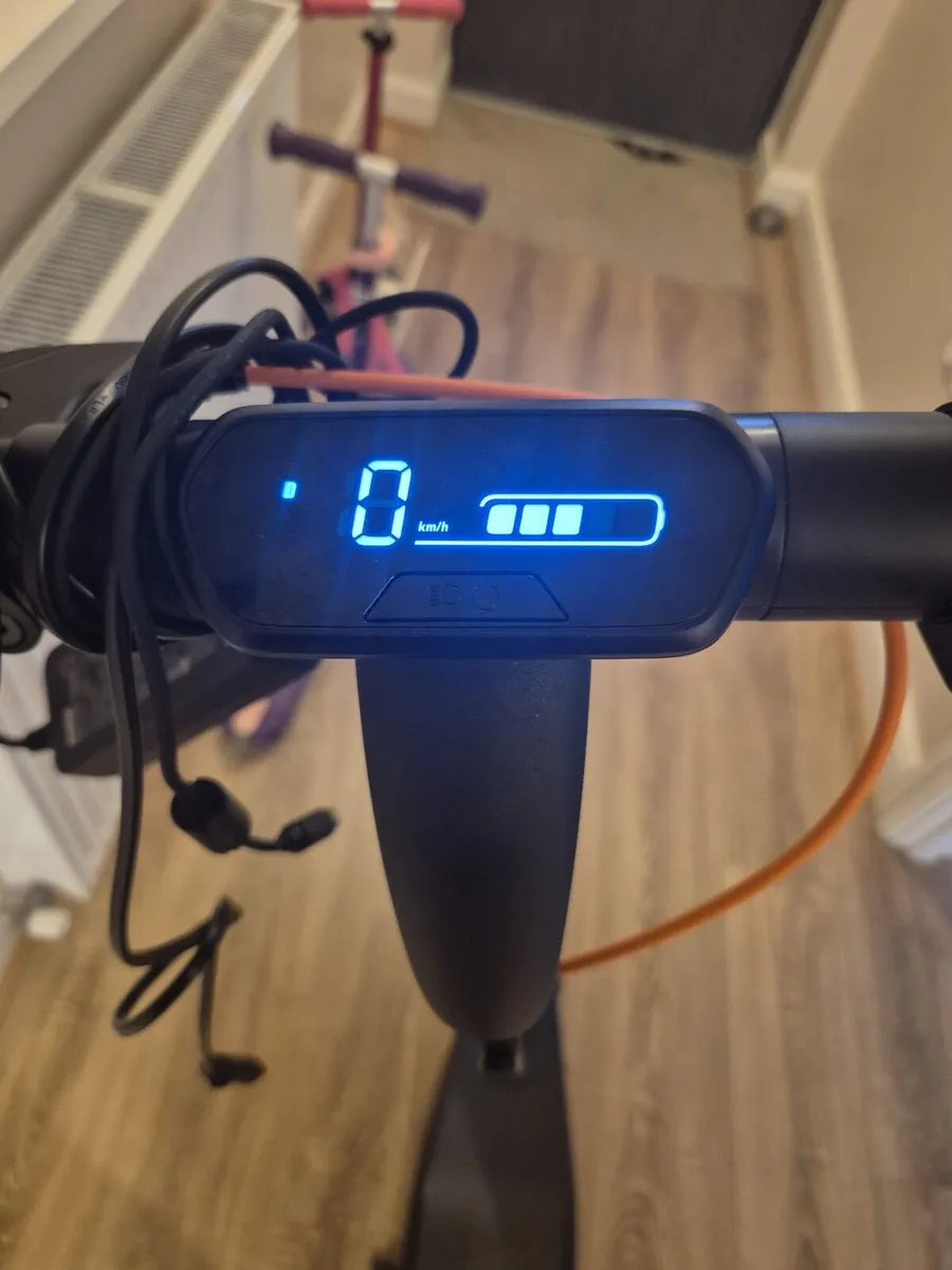 Segway ninebot E2pro - Image 4