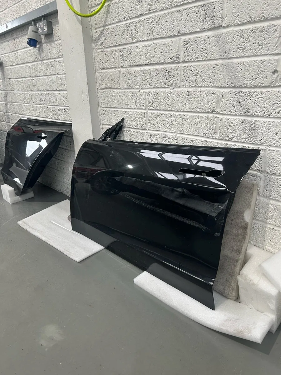 Tesla & BMW parts - Image 3