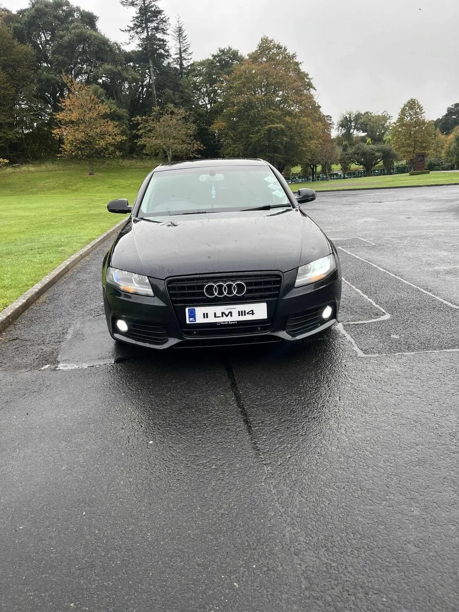 Audi A4 2011 - Image 1