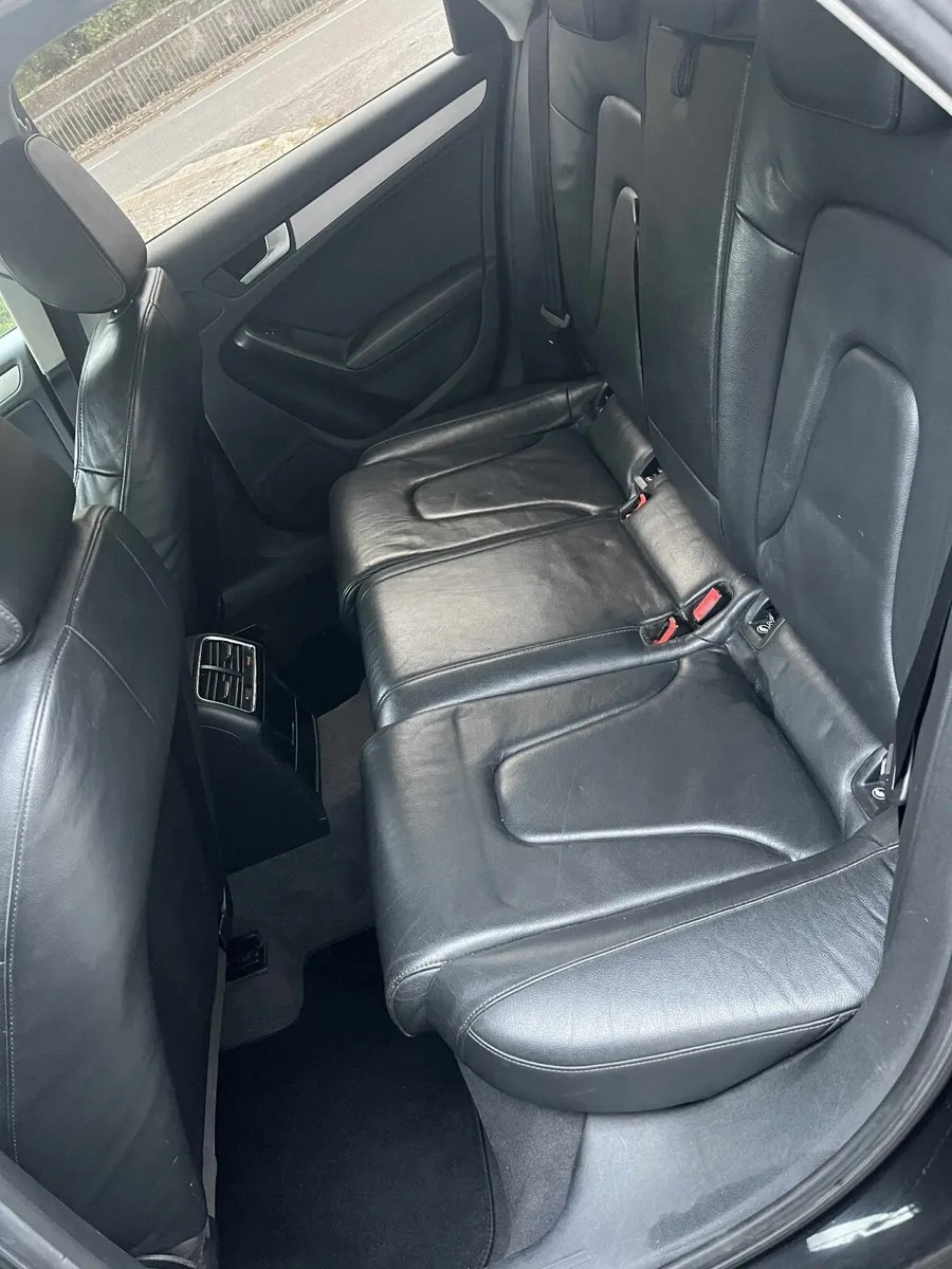 Audi A4 2011 - Image 3